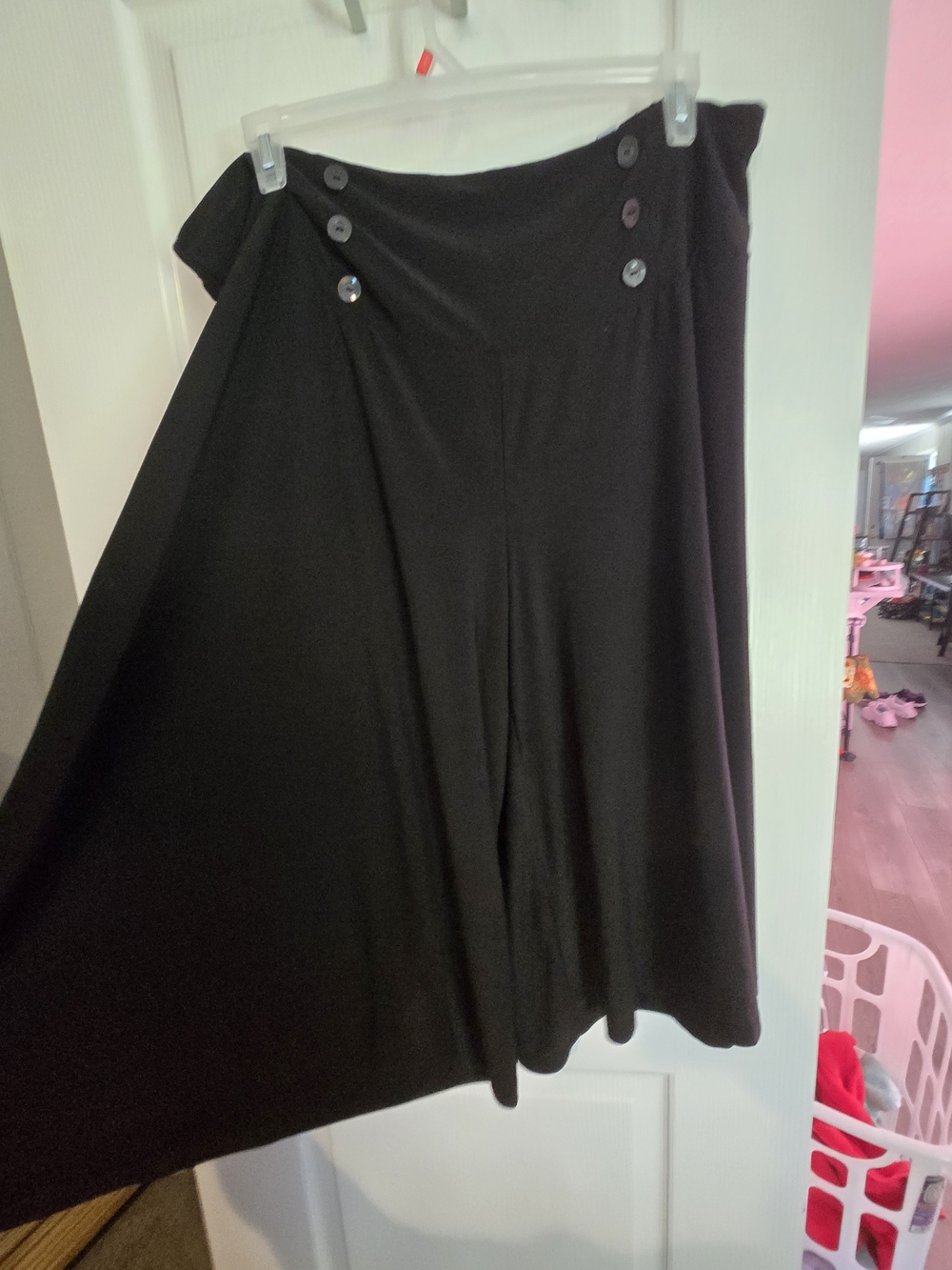 Women's Black A-Line Button Accent Dress Capris